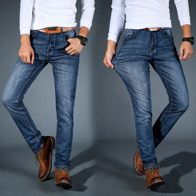 JAMES | Tapered Stretch Jeans