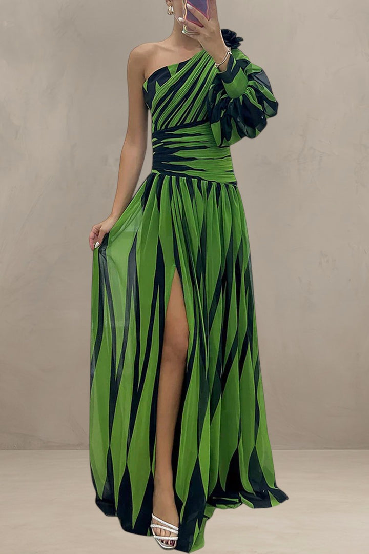 SANDRA | OFF-SHOULDER STRIPED MAXI DRESS