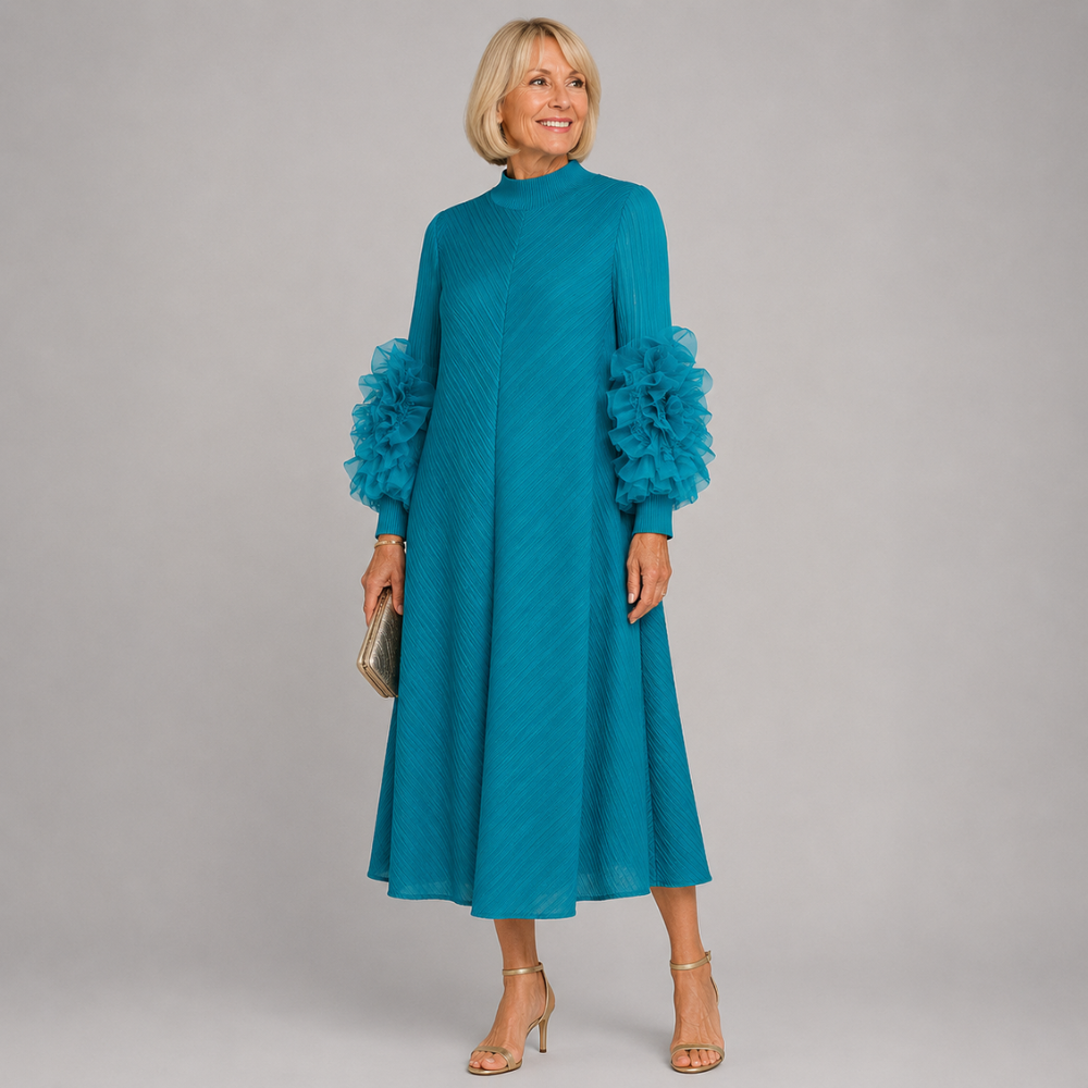 DOROTHY | PLEATED MAXI DRESS