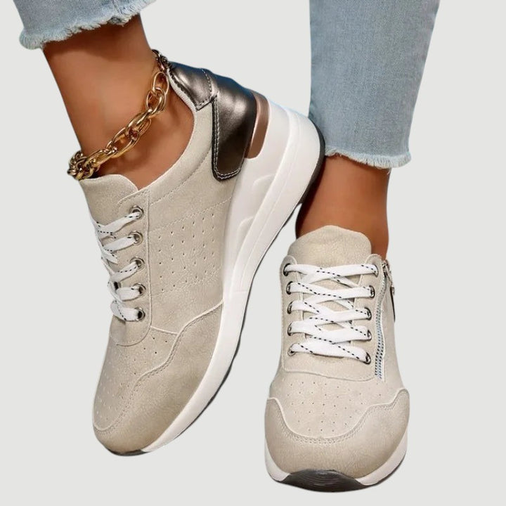 SELDA | ORTHOPAEDIC TRAINERS