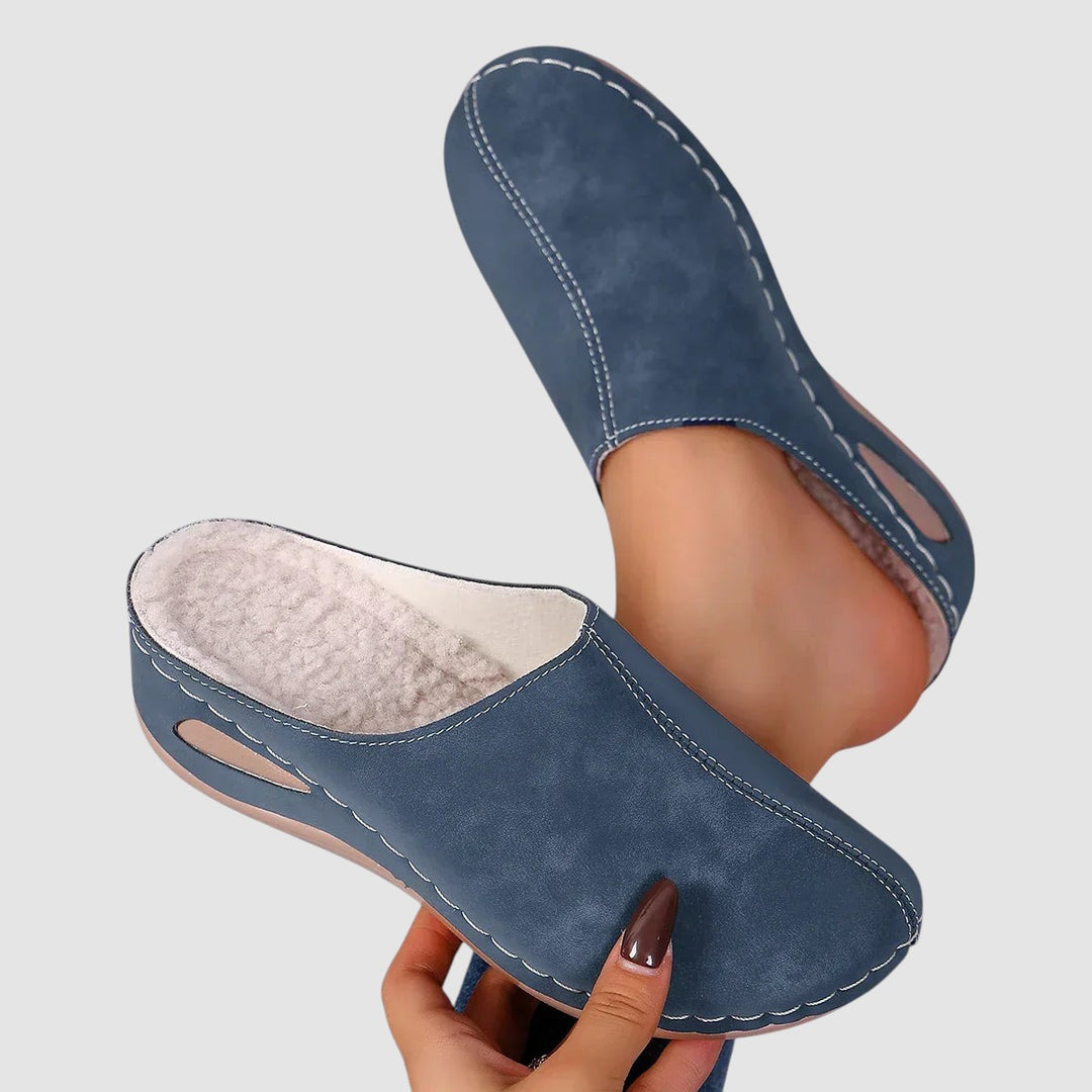 JUNDY | ORTHOPAEDIC SLIP-ON CLOGS