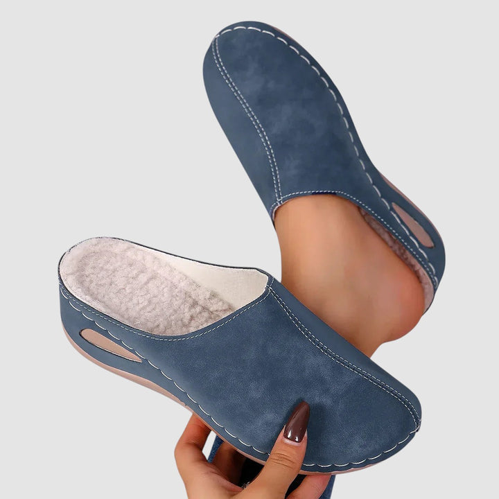 JUNDY | ORTHOPAEDIC SLIP-ON CLOGS