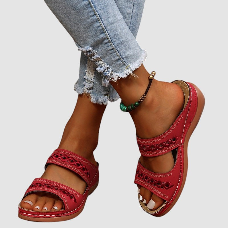 NELL | PADDED ORTHOPAEDIC SANDALS