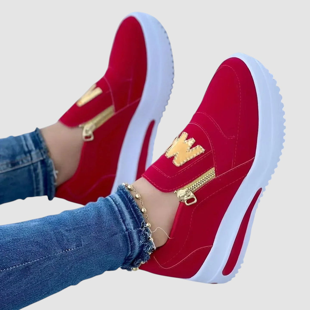 MIKAYLA | ORTHOPAEDIC TRAINERS