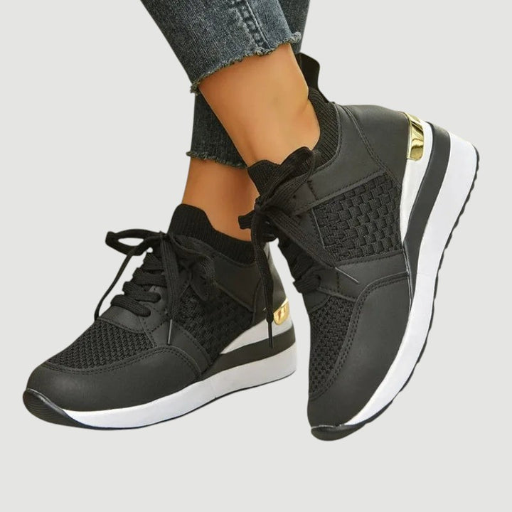 SIRAH | ORTHOPAEDIC TRAINERS