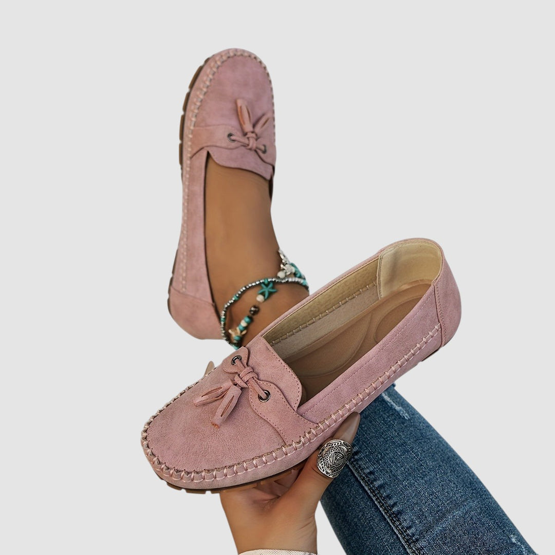 NATALIE | CLASSIC LOAFERS WITH TASSEL DETAIL