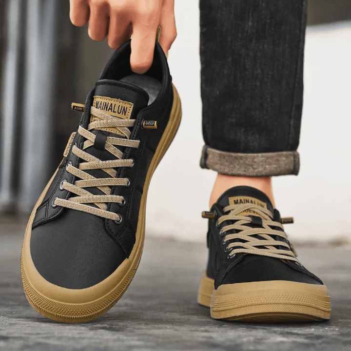 MAX | LEATHER LOW TOP TRAINERS